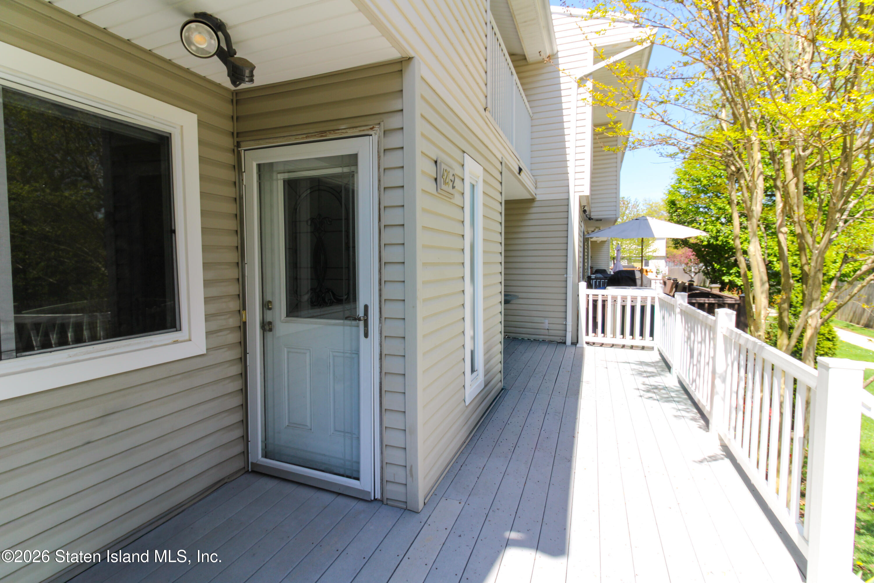 421 Willow Road East, Unit 2 Staten Island, NY 10314 - Photo 3 of 24 Photo Apr 21 2026, 12 43 40 PM