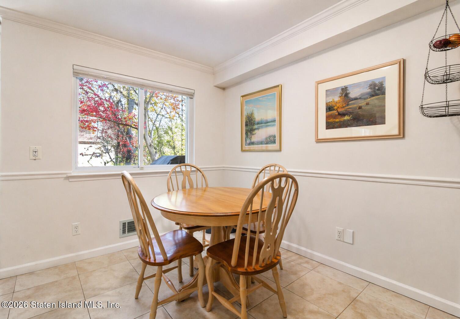 421 Willow Road East, Unit 2 Staten Island, NY 10314 - Photo 6 of 24 Photo Apr 21 2026, 9 58 22 PM (5)