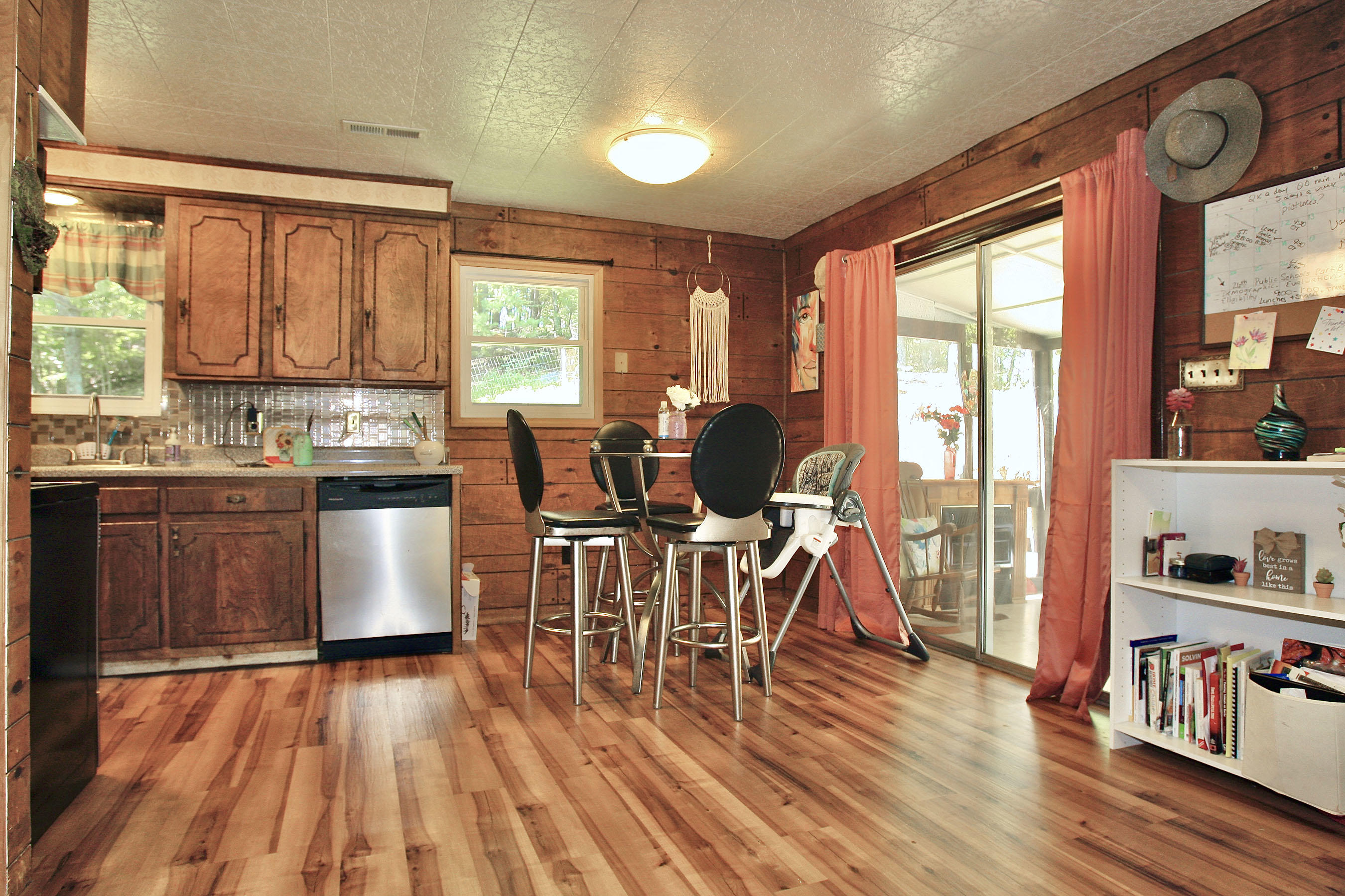 6809 Hofawger Road Boones Mill, VA 24065 - Photo 8 of 48 _V4B3402.jpeg