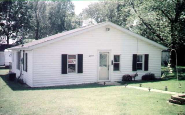 12644 Wiseman Road Pekin, IL 61554 - Photo 1 of 2 Gallery Image 1