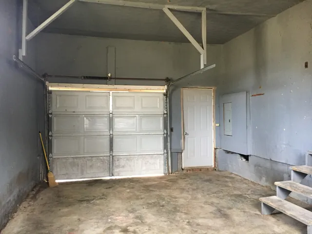 $895 | 2215 Glory Drive, Clarksville, TN 37043