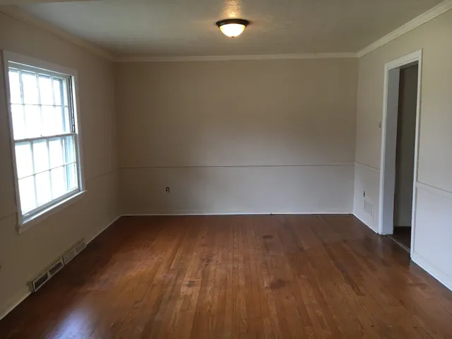 $895 | 2215 Glory Drive, Clarksville, TN 37043