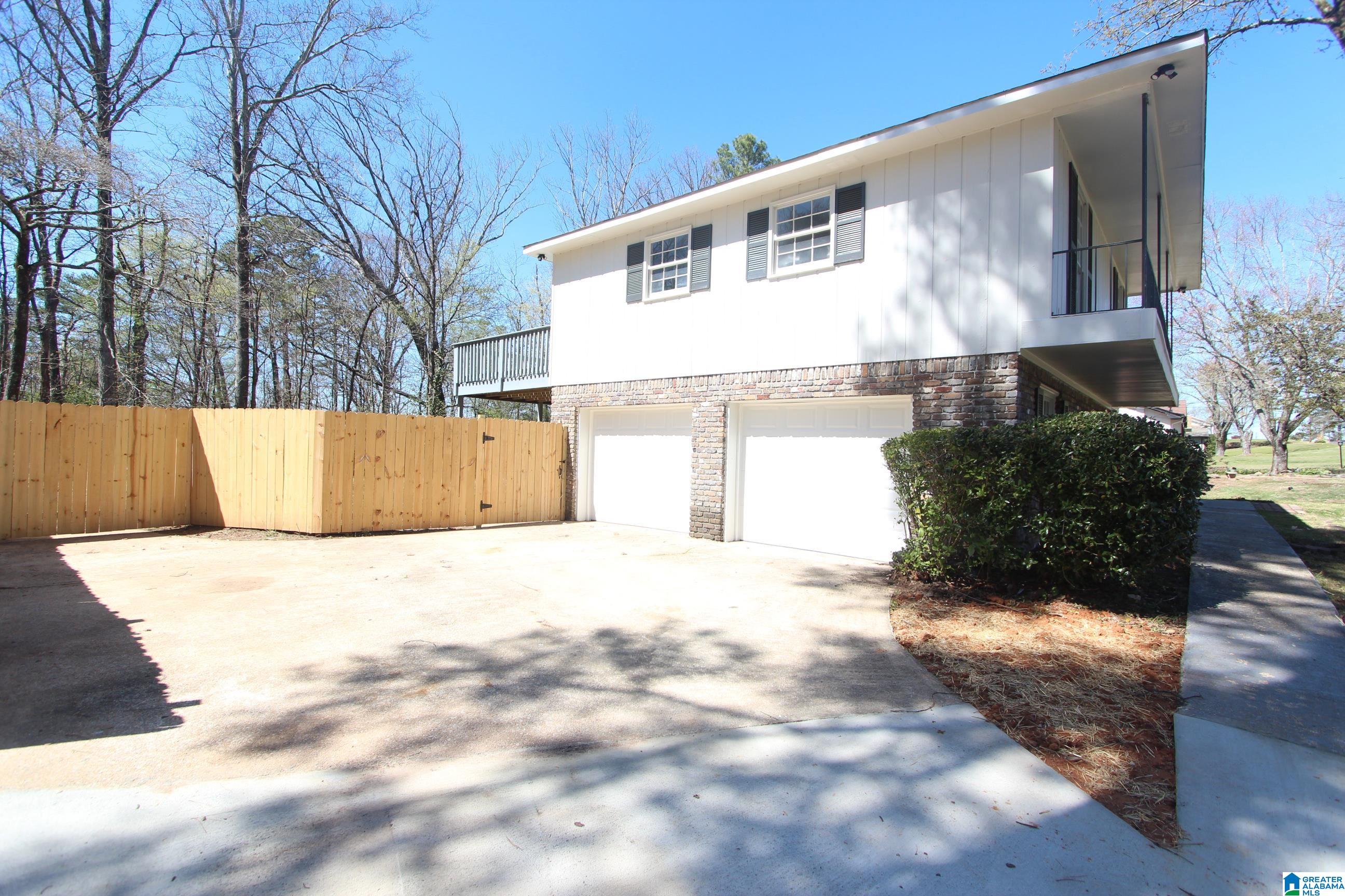 816 Rockingham Road Birmingham, AL 35235 - Photo 2 of 30 Gallery Image 2