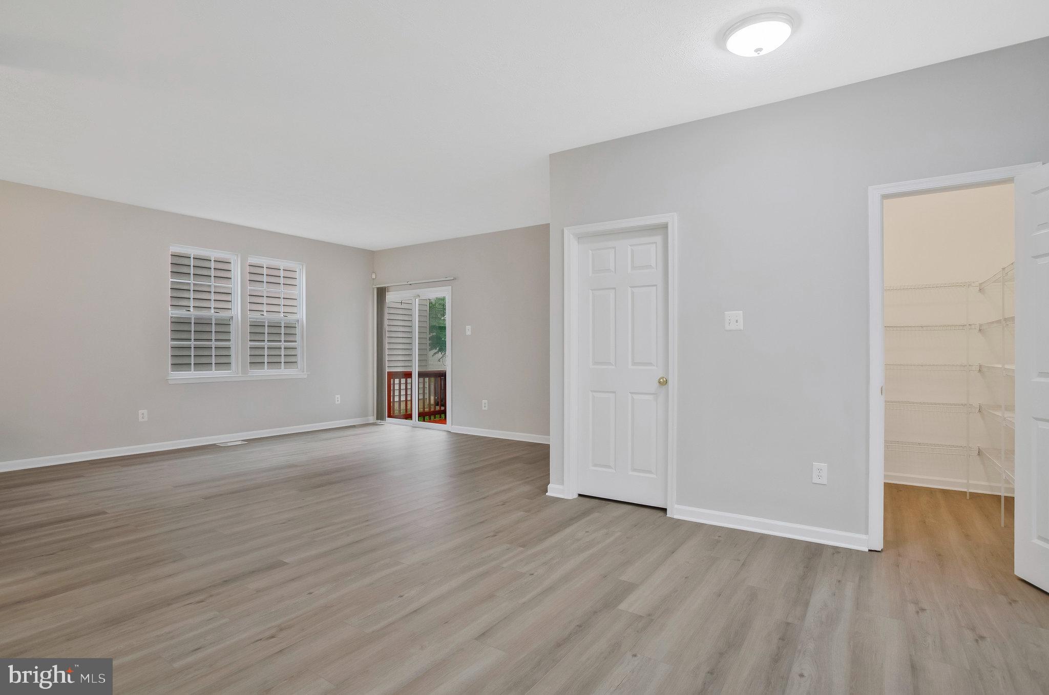 722 Tinker Road Middle River, MD 21220 - Photo 4 of 51