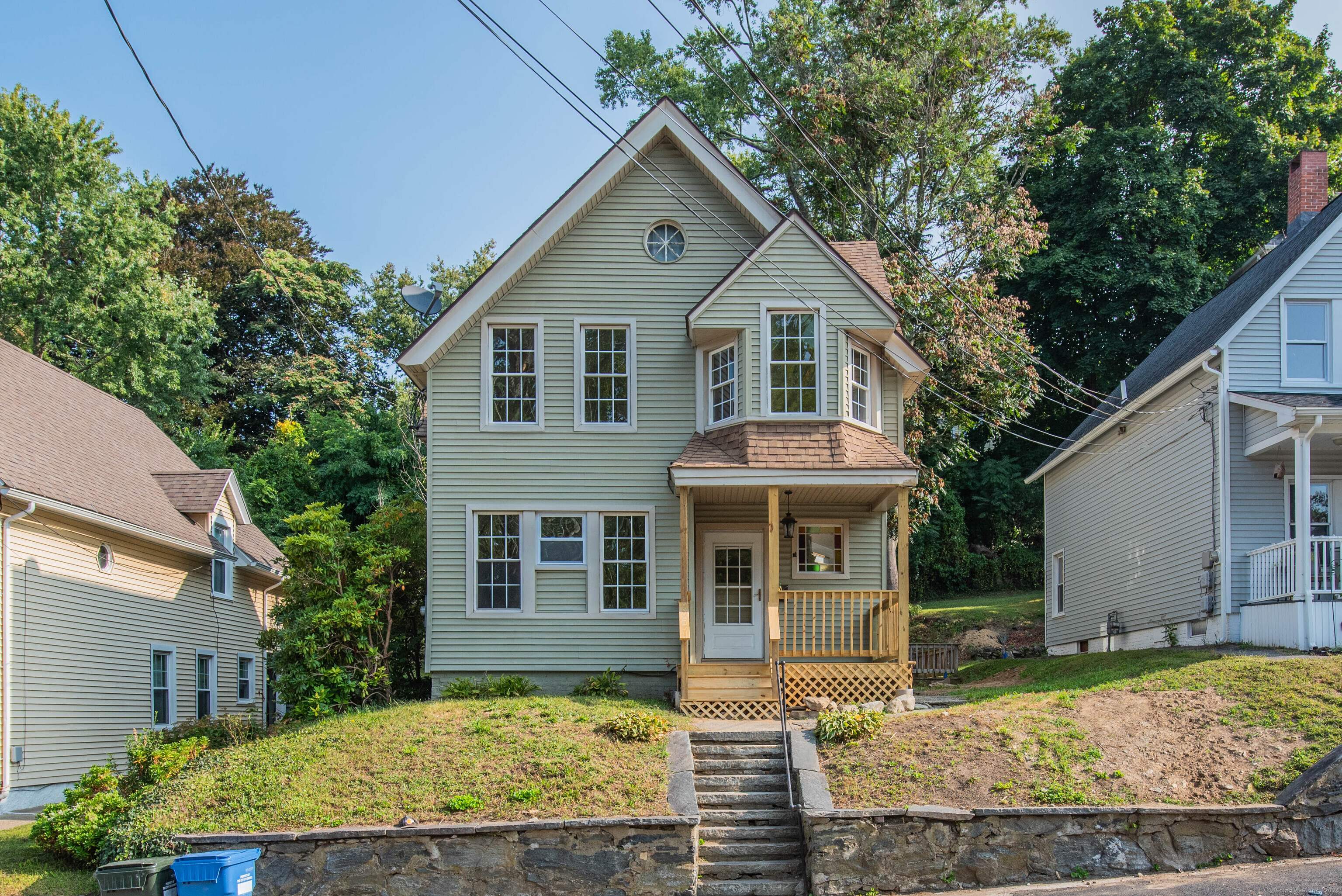 36 Oak Street, Norwich, CT 06360 Compass