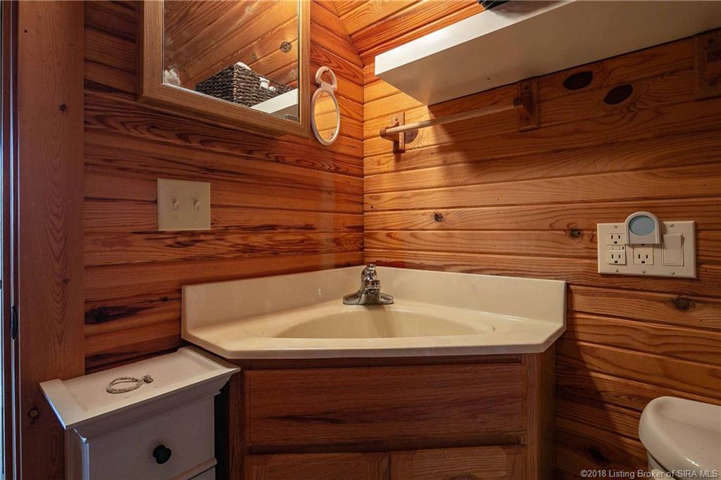 4483 Vineyard Road Madison, IN 47250 - Photo 40 of 56