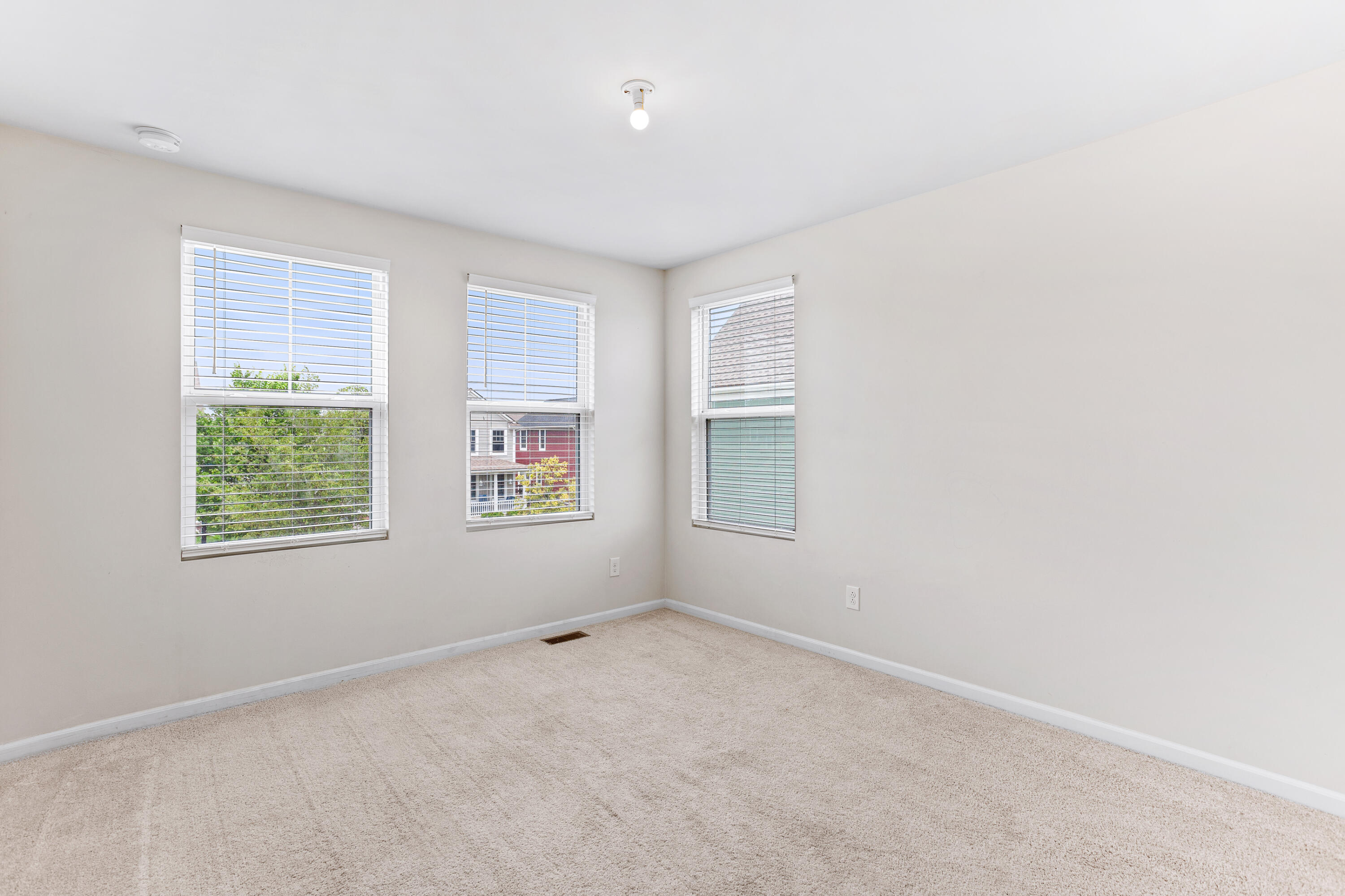 897 Harrison Street Canton, MI 48188 - Photo 11 of 16 3.4