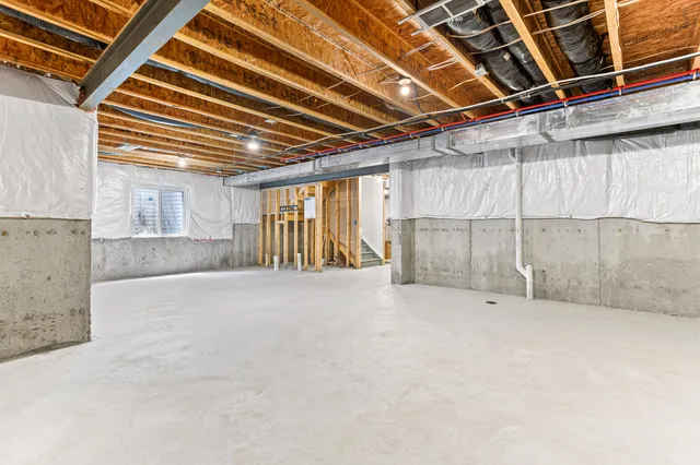 $3,200 | 897 Harrison Street, Canton, MI 48188