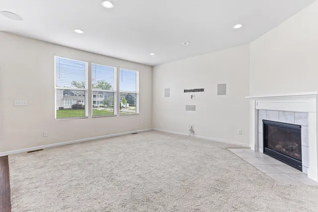 $3,200 | 897 Harrison Street, Canton, MI 48188