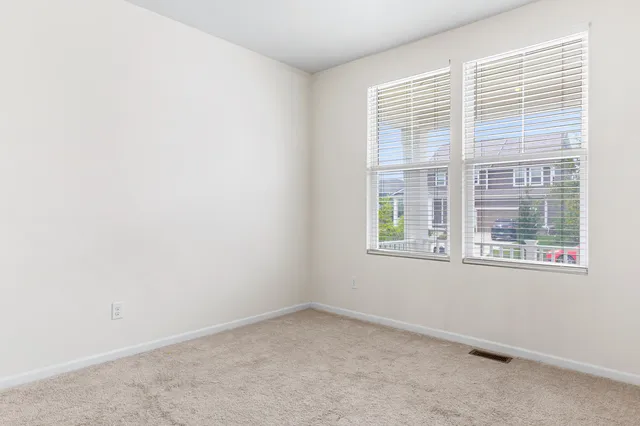 $3,200 | 897 Harrison Street, Canton, MI 48188