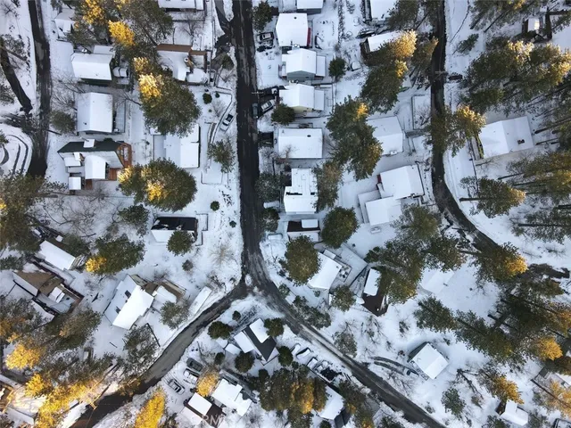 $234,800 | 33005 Arrowbear Drive, Running Springs, CA 92382