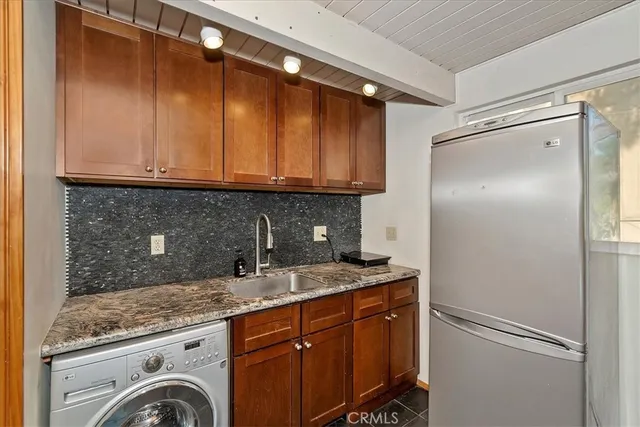 $234,800 | 33005 Arrowbear Drive, Running Springs, CA 92382