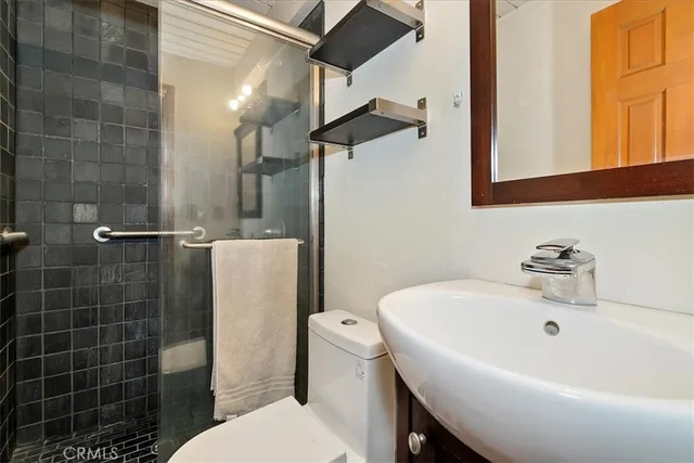 $234,800 | 33005 Arrowbear Drive, Running Springs, CA 92382