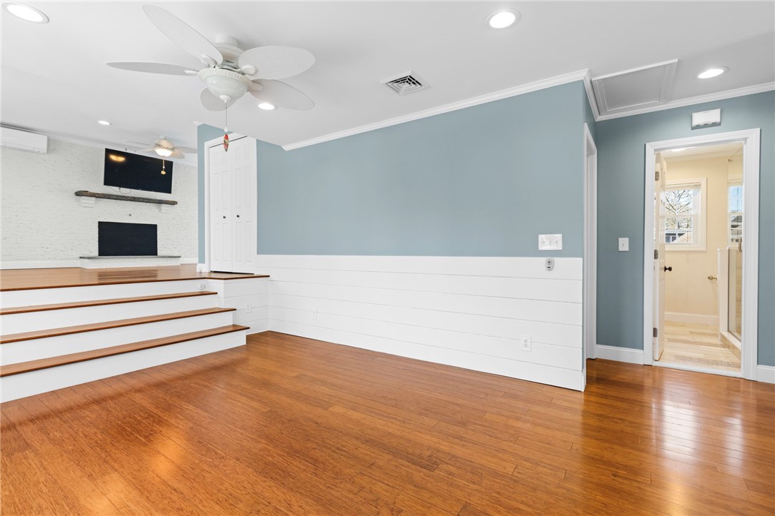 106 Cedar Island Road Narragansett, RI 02882 - Photo 15 of 45 Dining Area