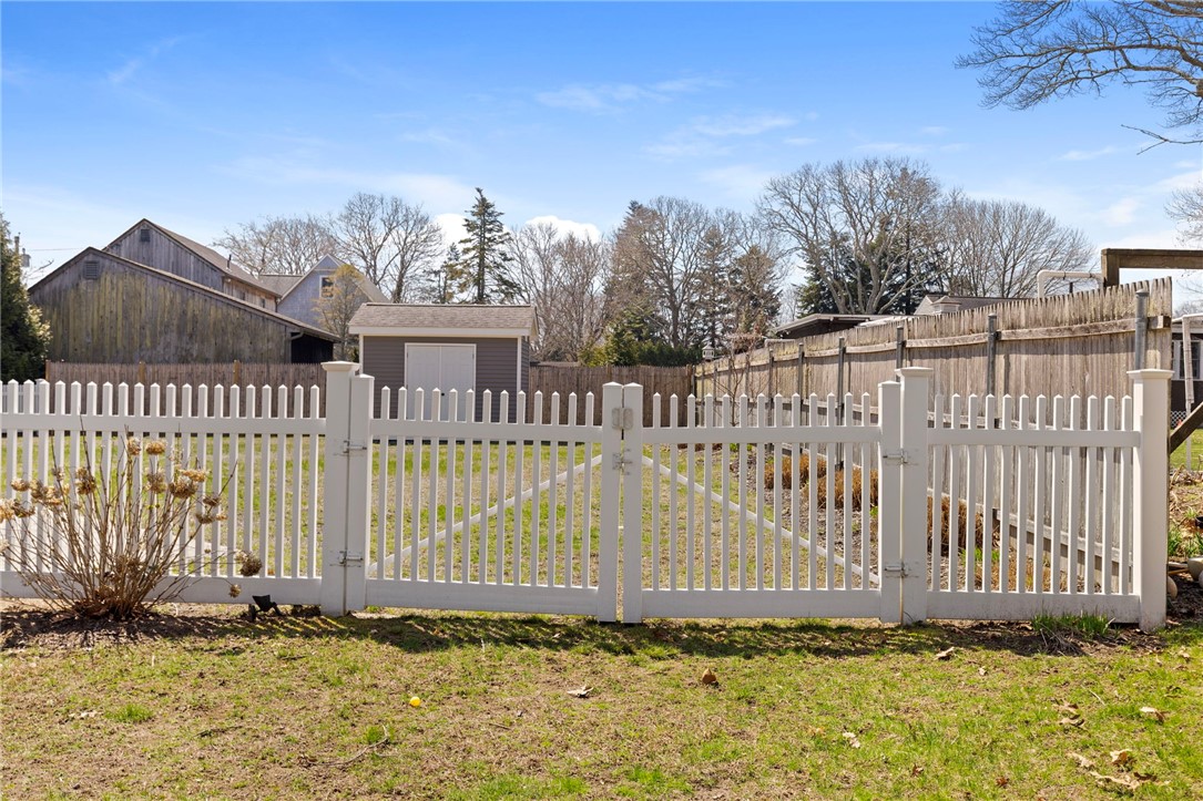 106 Cedar Island Road Narragansett, RI 02882 - Photo 40 of 45 Back yard