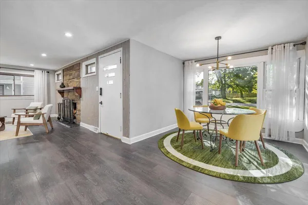 $389,000 | 310 West Detroit Street, New Buffalo, MI 49117