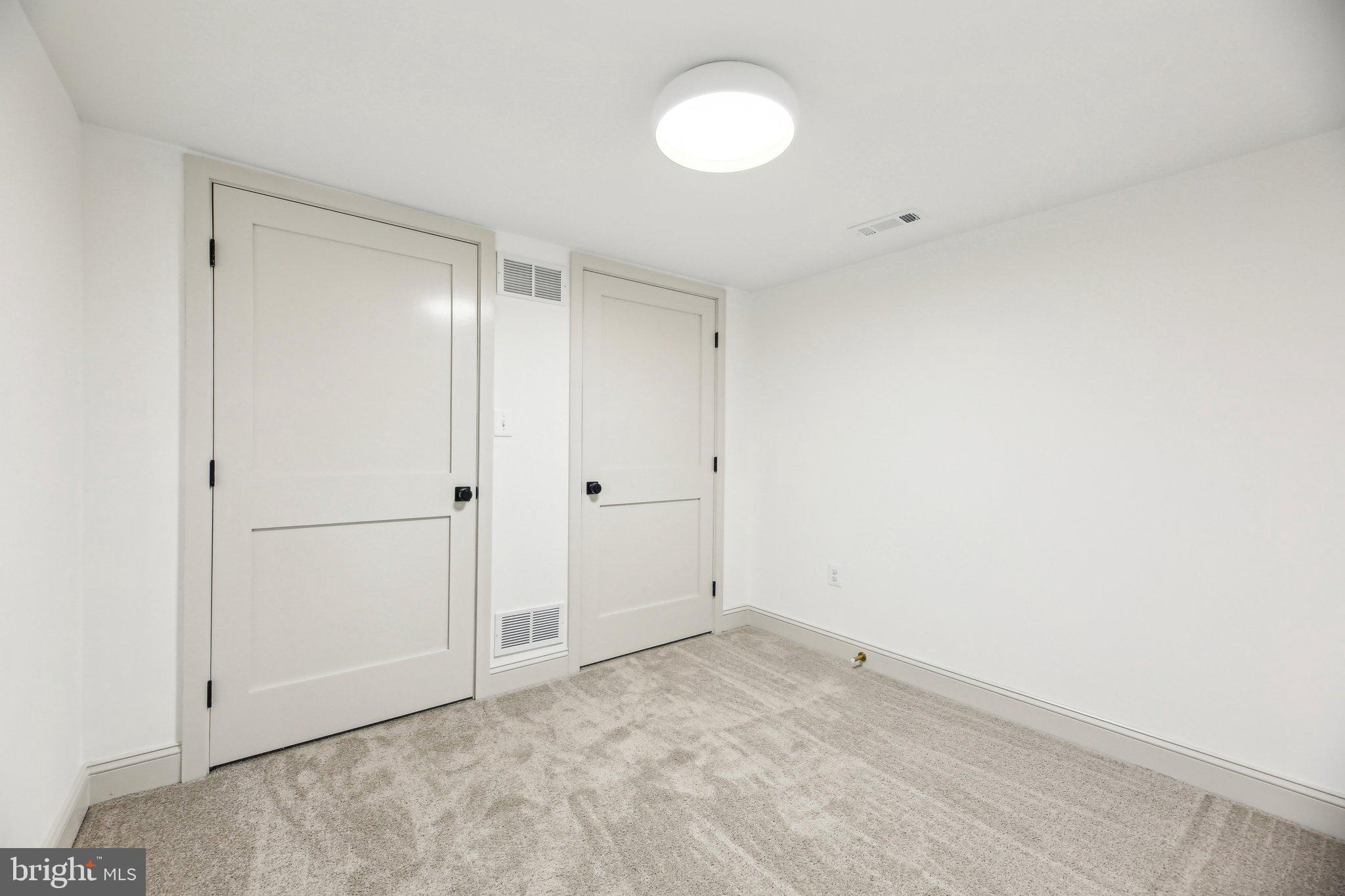 3348 Chestnut Avenue Baltimore, MD 21211 - Photo 31 of 39 a view of an empty room