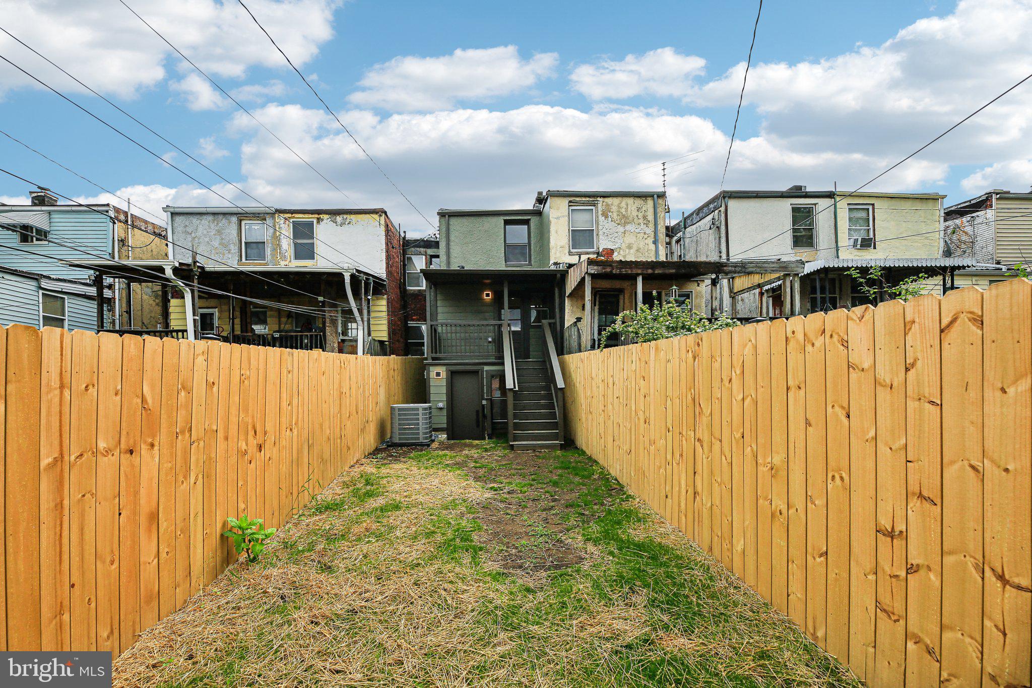 3348 Chestnut Avenue Baltimore, MD 21211 - Photo 36 of 39 a view of a large building