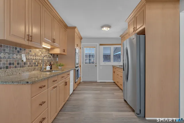 $375,000 | 33 Recano Road, New Britain, CT 06053