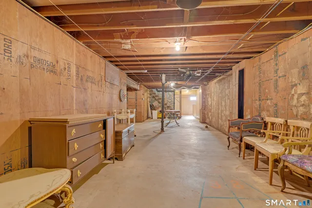 $375,000 | 33 Recano Road, New Britain, CT 06053