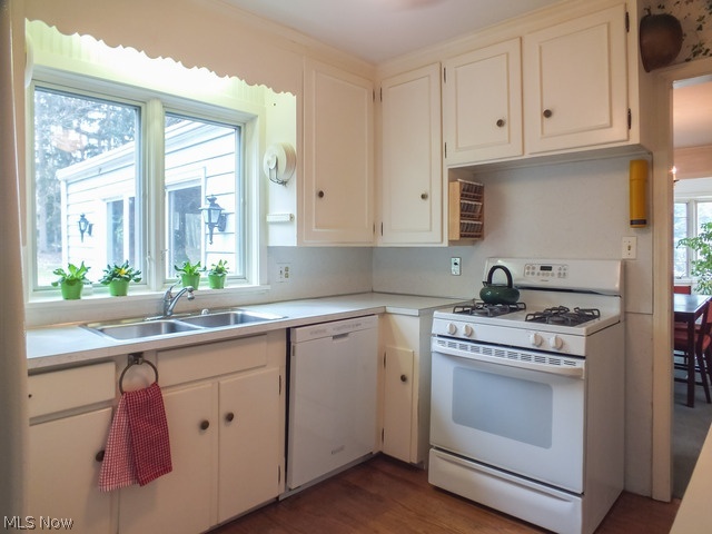 3018 Edgewood Road Cleveland, OH 44124 - Photo 10 of 18 Gallery Image 10