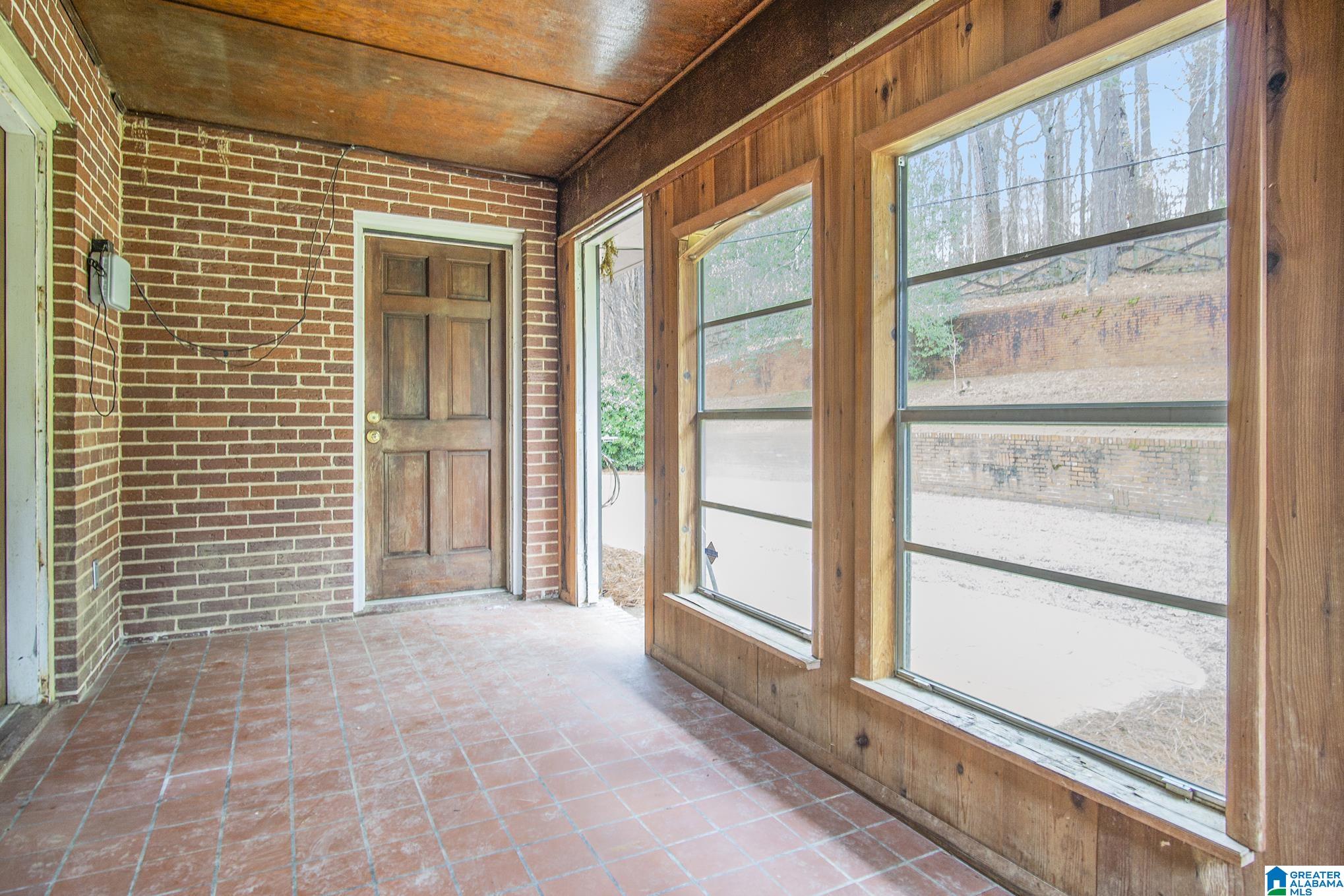 2751 Eastern Valley Road Leeds, AL 35094 - Photo 36 of 47