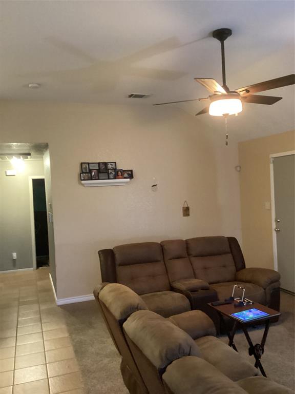 2003 Leath Street Dallas, TX 75212 - Photo 11 of 23 a living room with furniture