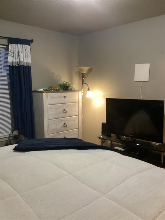 2003 Leath Street Dallas, TX 75212 - Photo 15 of 23 a view of a livingroom with furniture