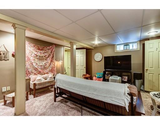 41 Rollinson Road Worcester, MA 01606 - Photo 23 of 28 Gallery Image 23