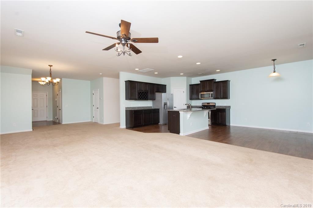 8902 Paddle Oak Road Charlotte, NC 28227 - Photo 4 of 27 Gallery Image 4