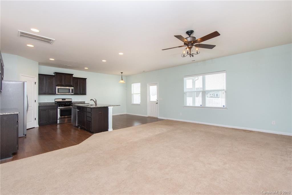 8902 Paddle Oak Road Charlotte, NC 28227 - Photo 5 of 27 Gallery Image 5