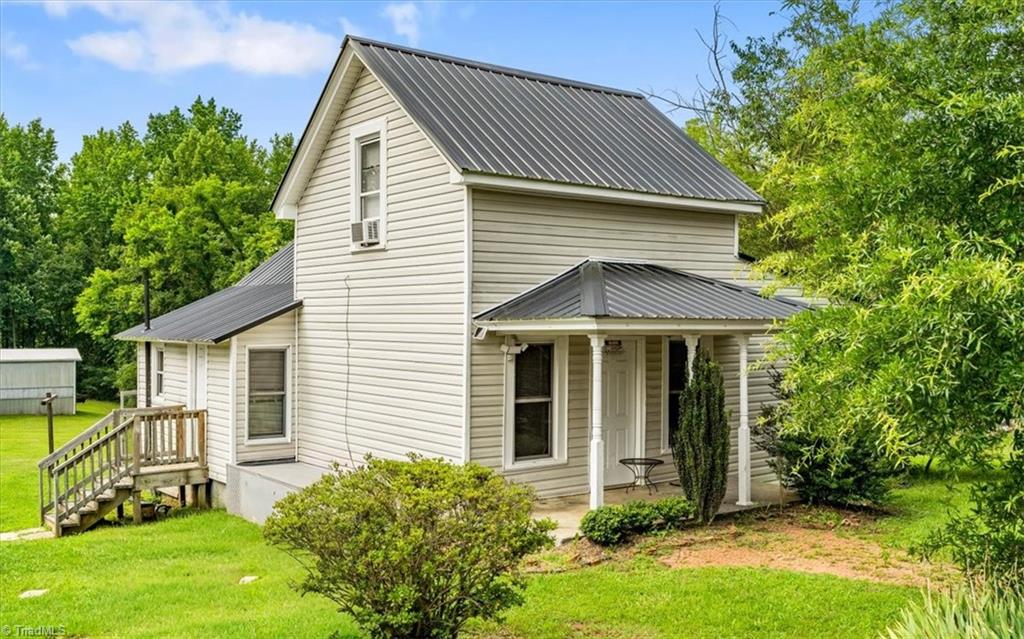 1844 Price Road Eden, NC 27288 - Photo 3 of 38