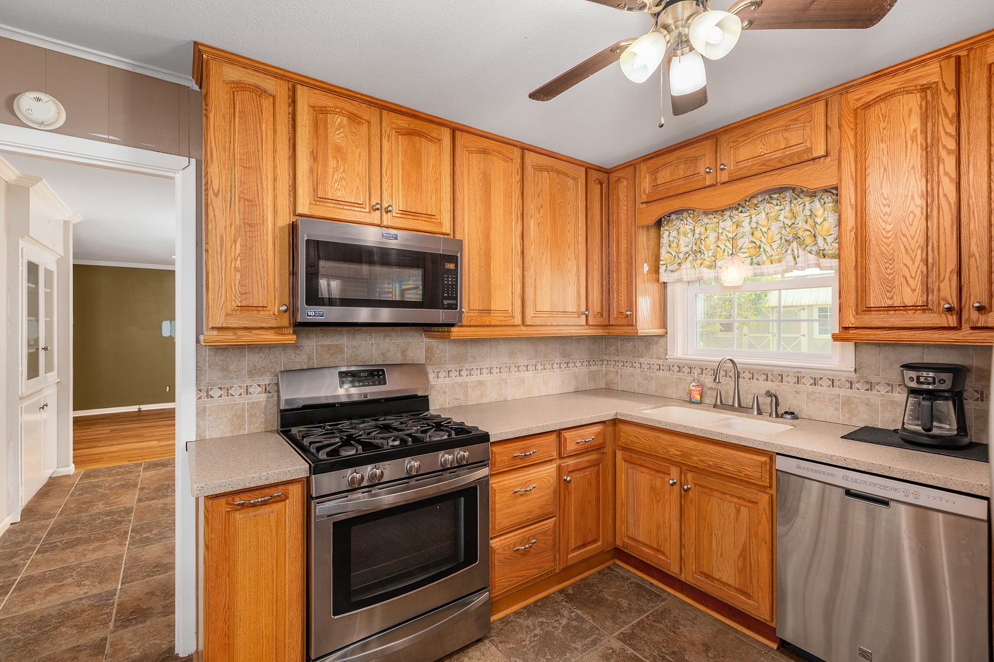 536 Wallisville Road Liberty, TX 77575 - Photo 17 of 44 Gallery Image 17