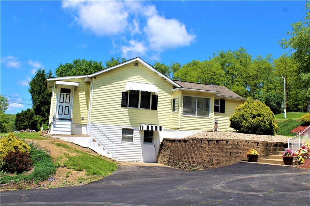 246 Oneida Valley Road Butler, PA 16001 - Photo 1 of 14