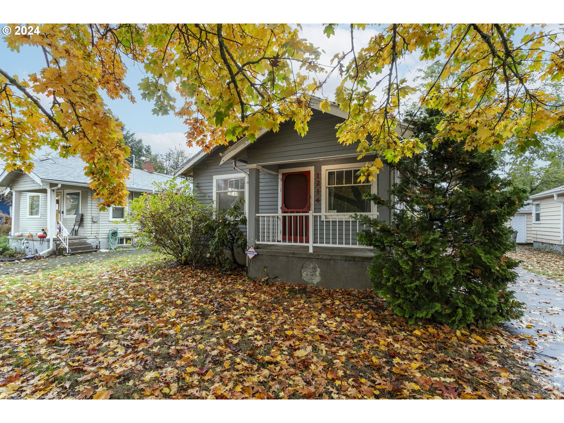 1214 Northeast 71st Avenue Portland, OR 97213 - Photo 2 of 31