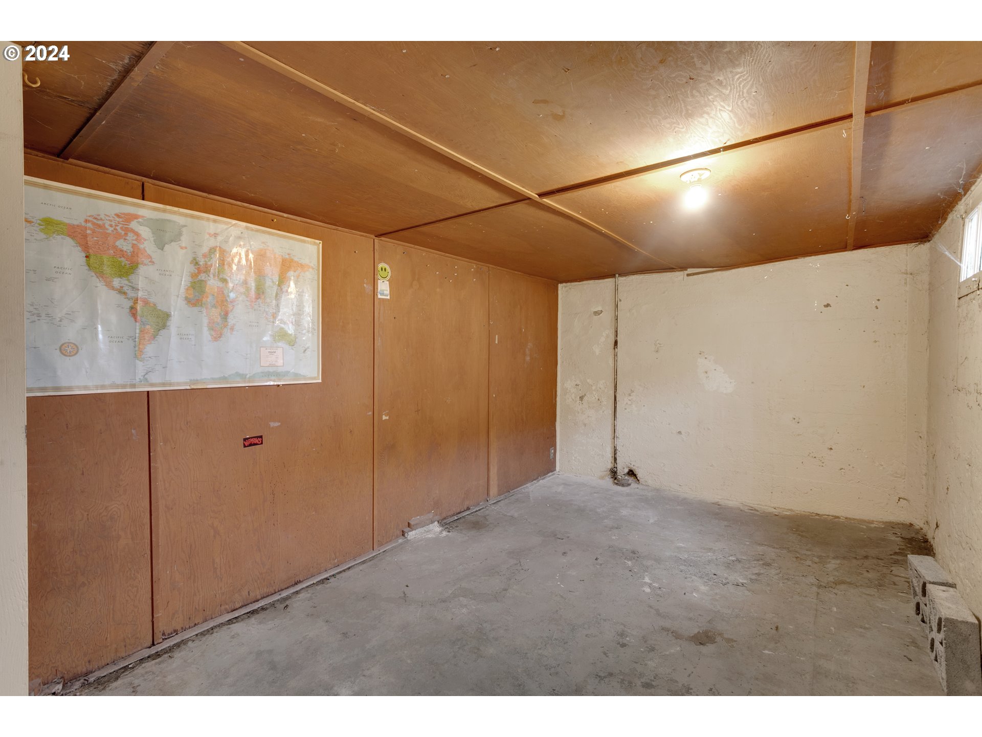 1214 Northeast 71st Avenue Portland, OR 97213 - Photo 27 of 31