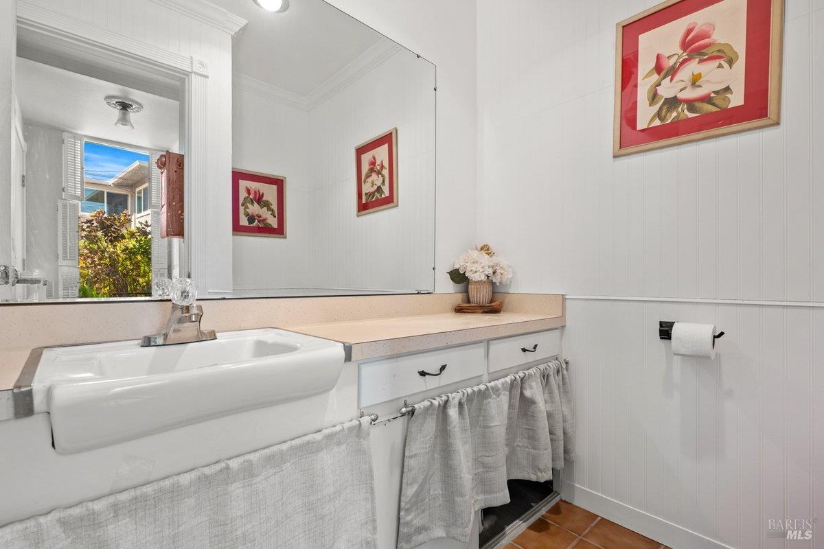 1072 Los Gamos Road, Unit E San Rafael, CA 94903 - Photo 18 of 23