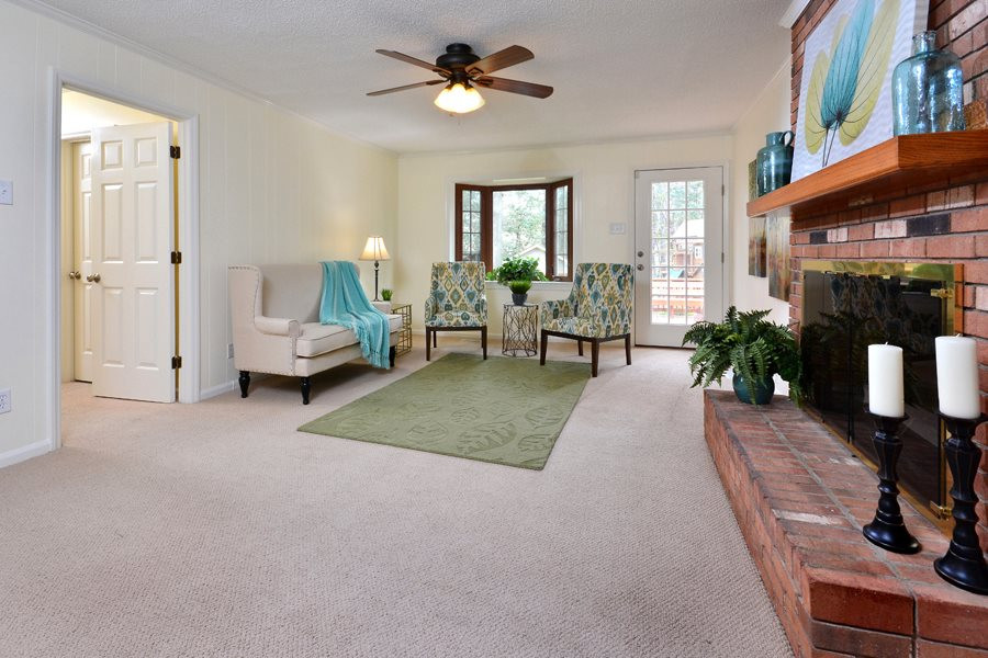 5418 Russell Road Durham, NC 27712 - Photo 5 of 30 Family room
