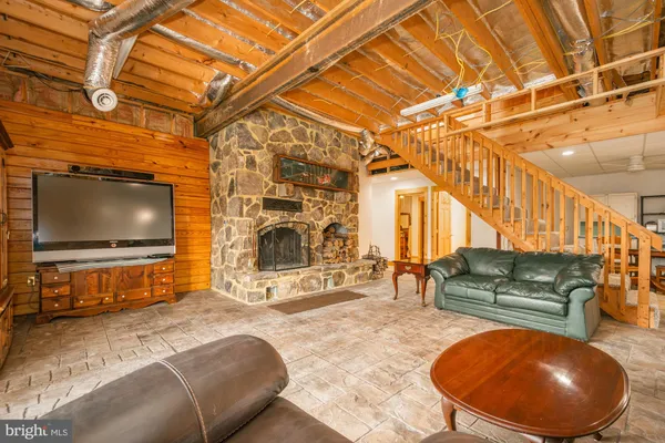 $1,500,000 | 17051 Laurel Run Road Southwest, Barton, MD 21521