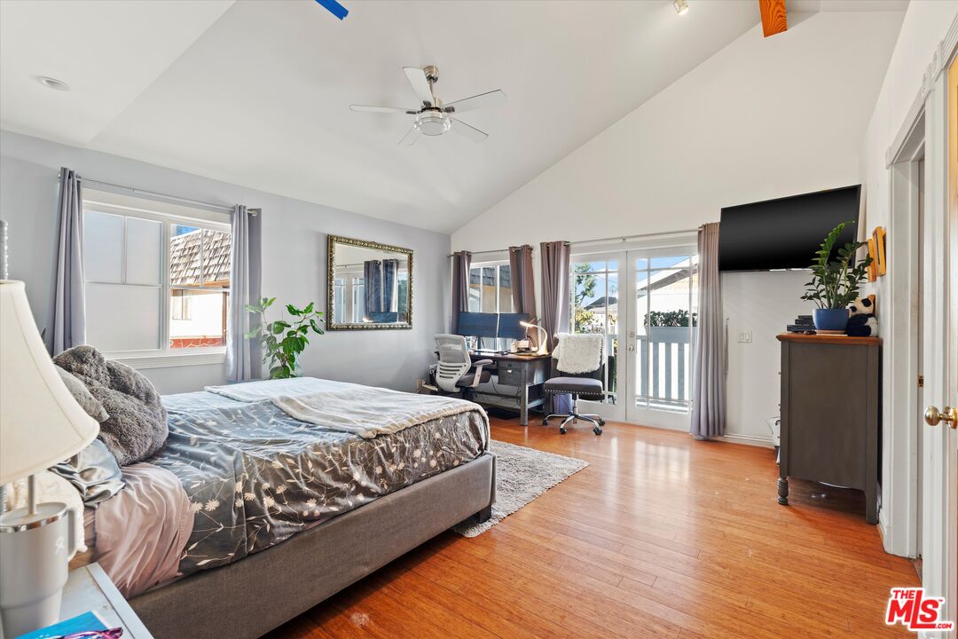 925 Dickson Street Marina del Rey, CA 90292 - Photo 10 of 20