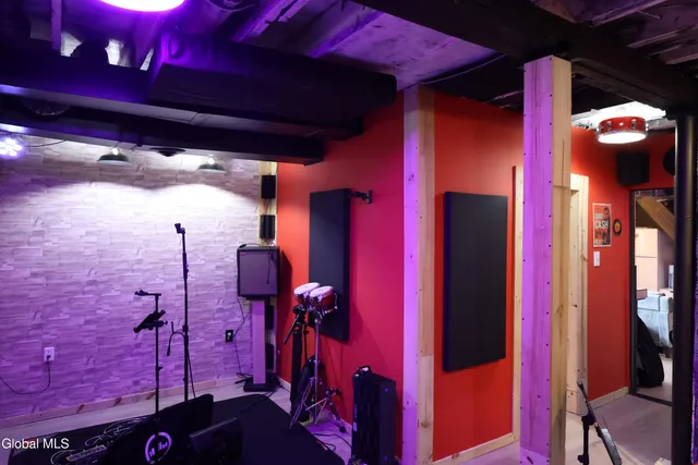 $374,999 | 1 Newcomb Street, Queensbury, NY 12804