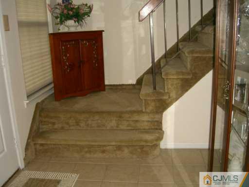 704 Timber Oaks Road Edison, NJ 08820 - Photo 5 of 8 a view of entryway
