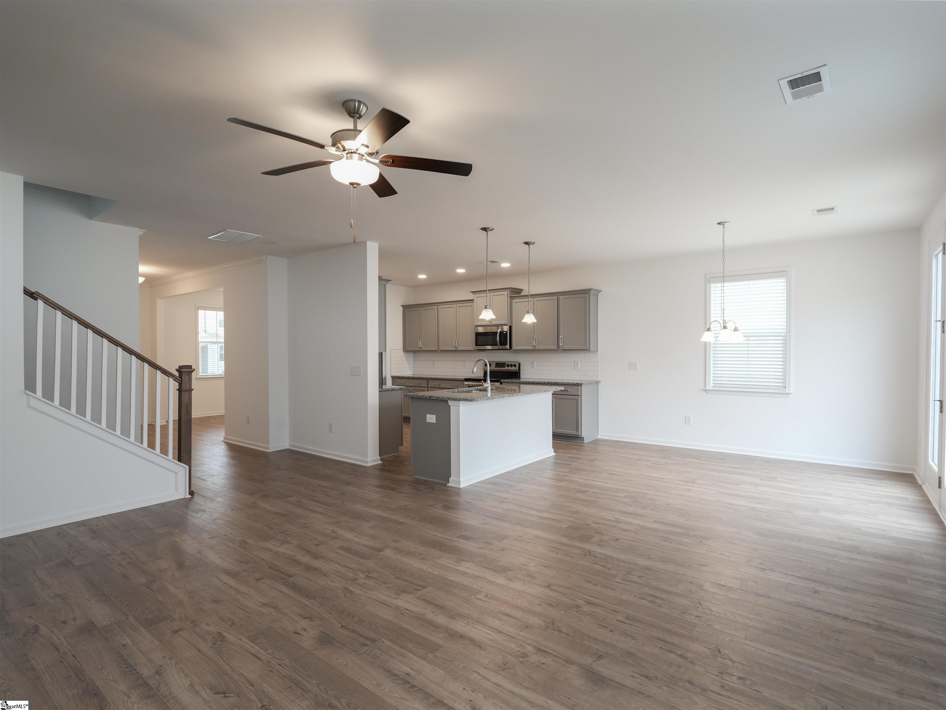 41 Thorne Street Fountain Inn, SC 29644 - Photo 4 of 13