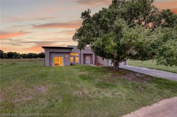 $469,000 | 6805 Heavitree Drive, Sebring, FL 33876