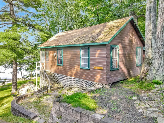 $1,599,000 | 103 Taylor Woods Road, Belgrade, ME 04917