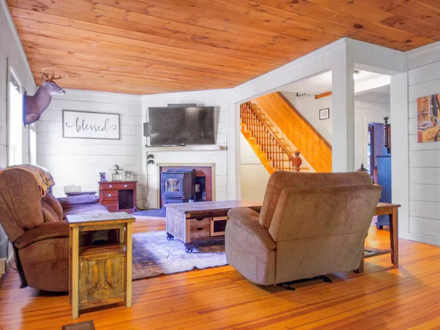 $1,599,000 | 103 Taylor Woods Road, Belgrade, ME 04917
