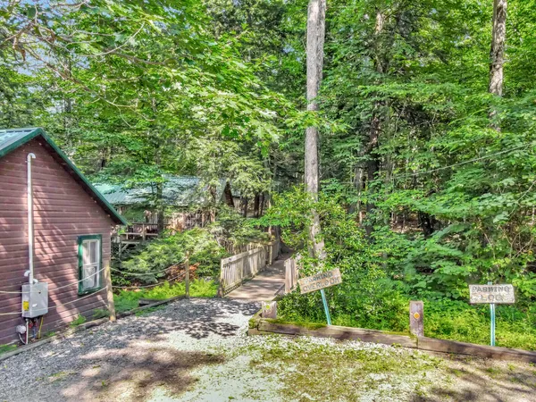 $1,599,000 | 103 Taylor Woods Road, Belgrade, ME 04917