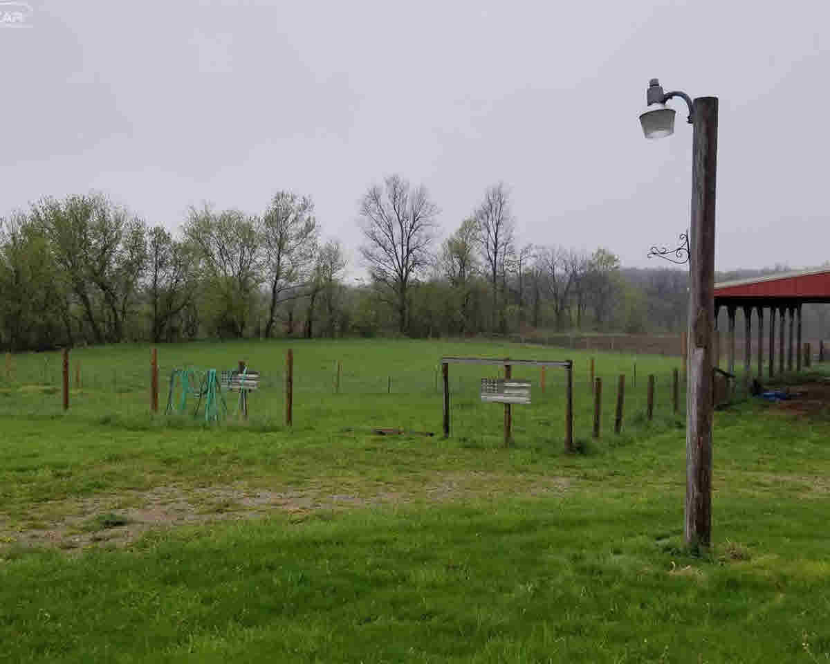 11548 East Bacon Road Pittsford, MI 49271 - Photo 11 of 11 21292992-10.JPG