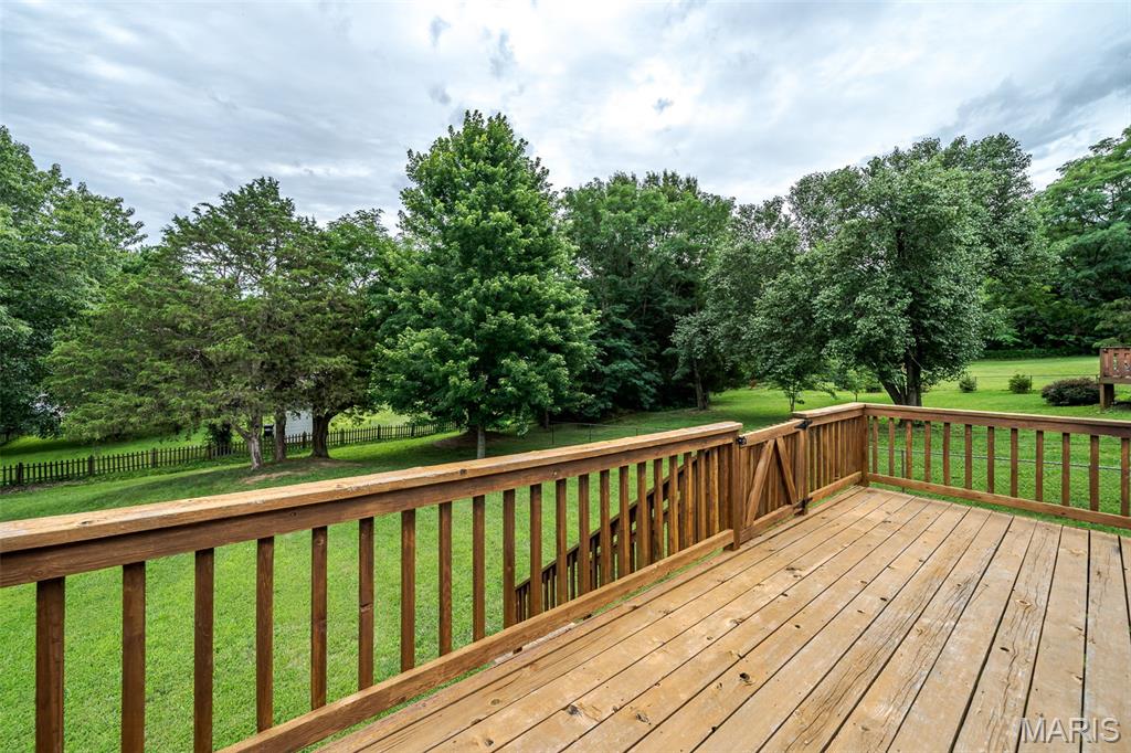 7716 Meadow View Circle Union, MO 63084 - Photo 11 of 44