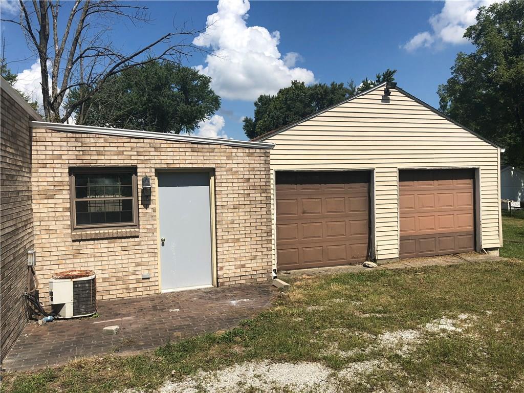 1313 Marshall Road Troy, OH 45373 - Photo 6 of 31